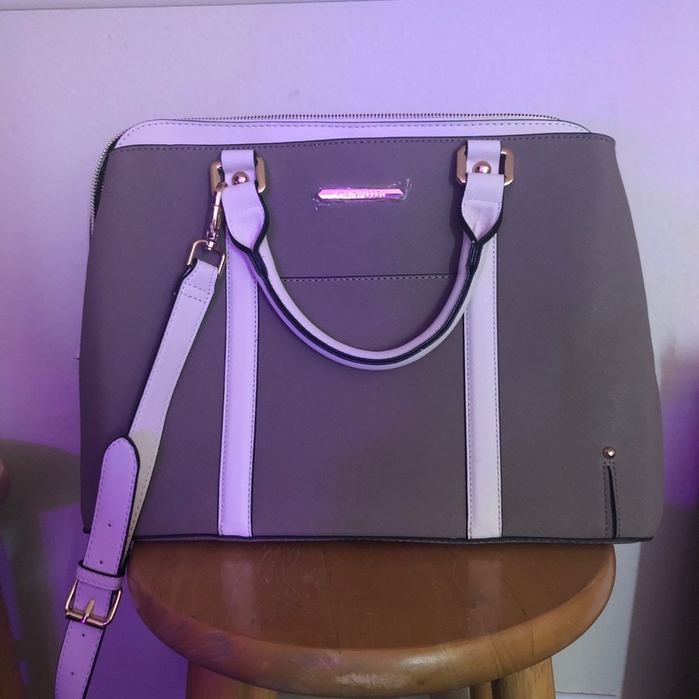 NEW Steve Madden carry all creme and white bag